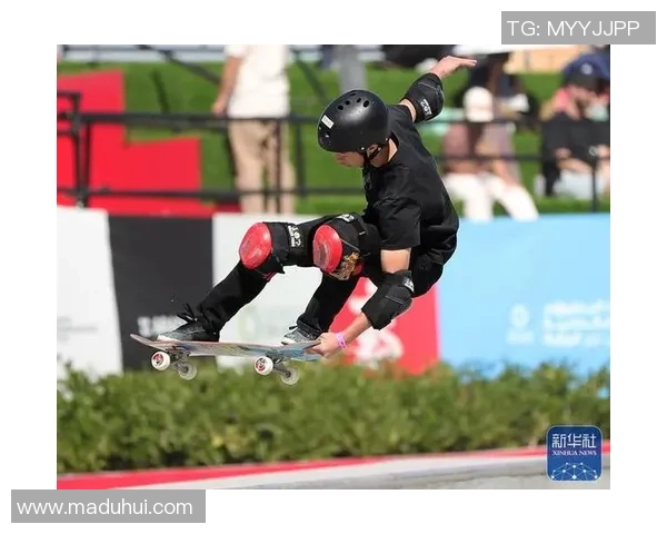 北京滑板队在滑板节奏排行榜中荣获第九名展现出强劲实力与团队风采